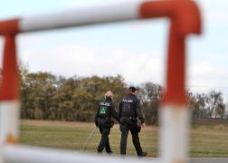 Nach Tiertoetung Bei Jena Großeinsatz Der Polizei 005